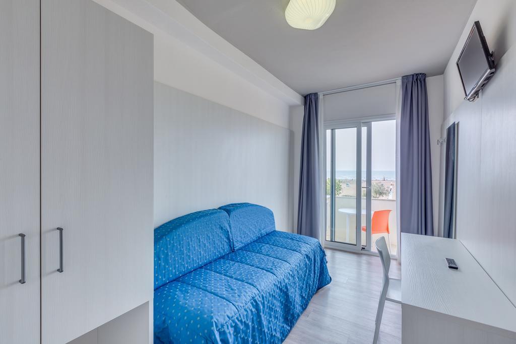Hotel Garni' Serena Caorle Kültér fotó