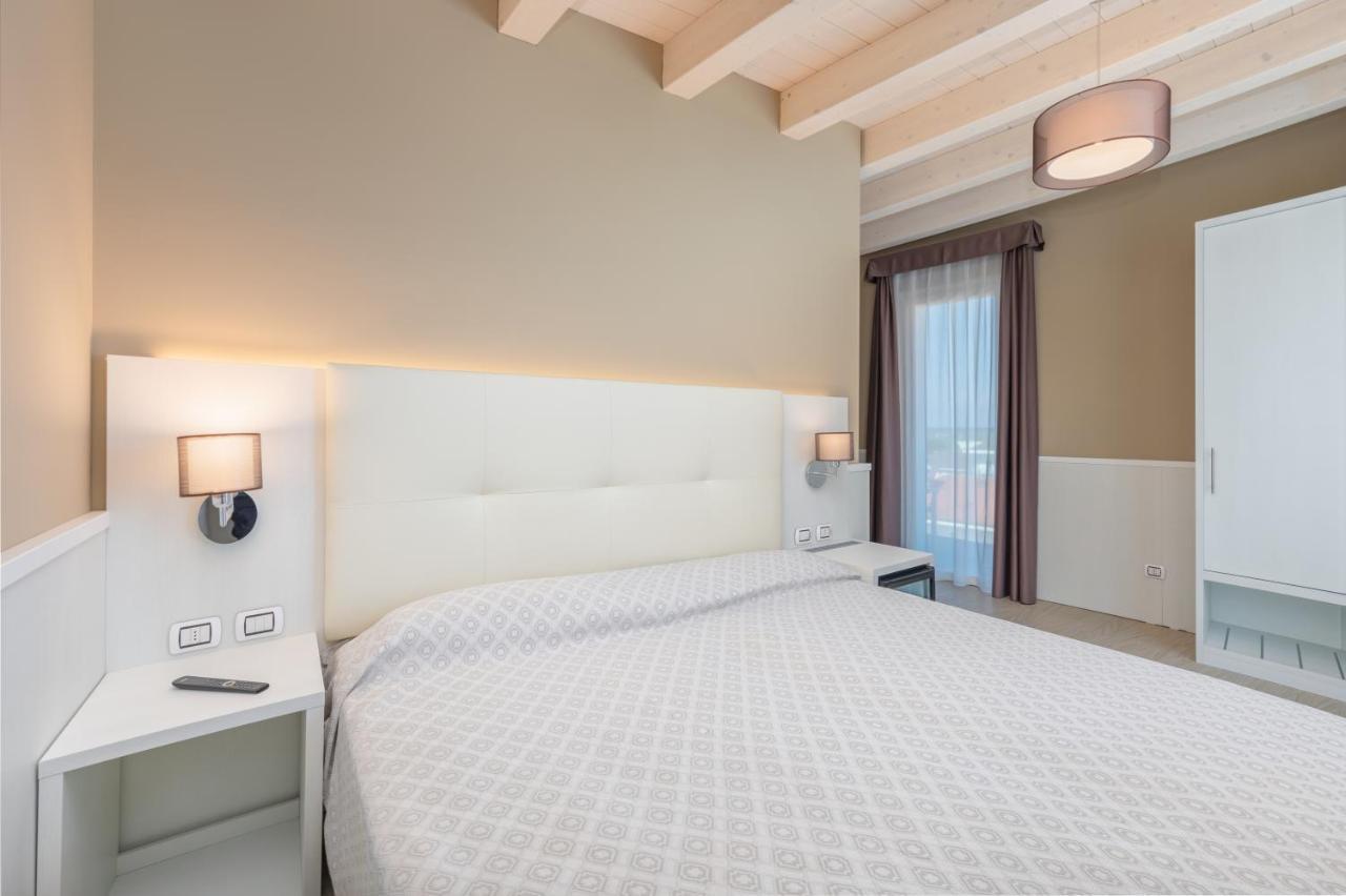 Hotel Garni' Serena Caorle Kültér fotó