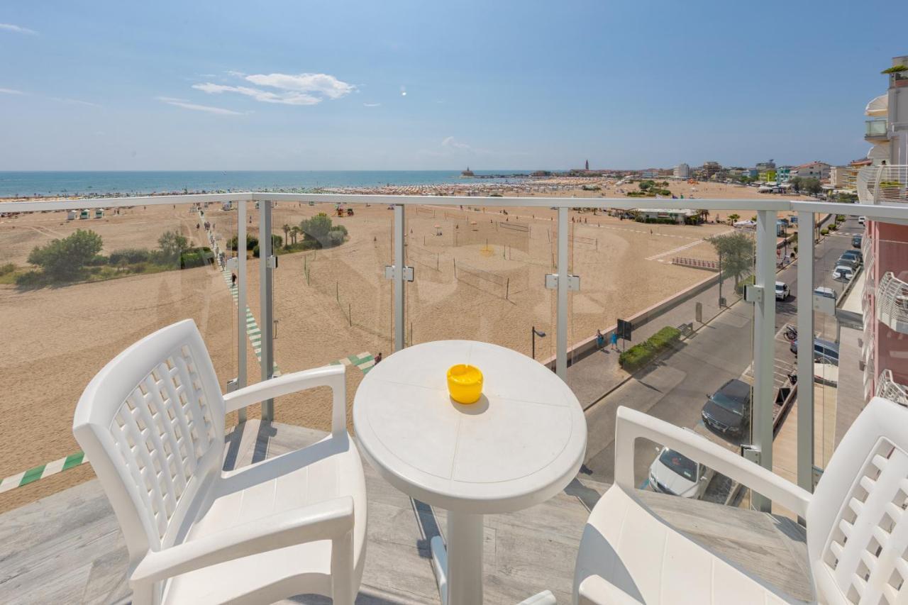 Hotel Garni' Serena Caorle Kültér fotó